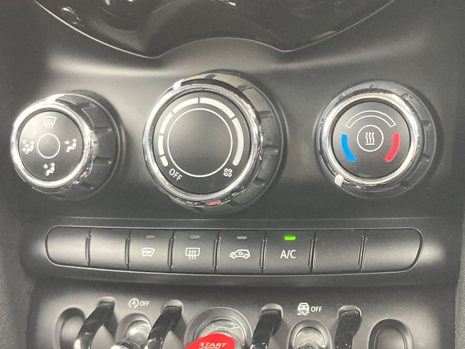 Used MINI Hatch 2019 for sale - 76276631: Photo 26