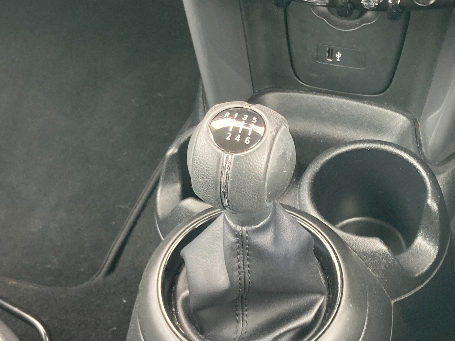 Used MINI Hatch 2019 for sale - 76276631: Photo 28