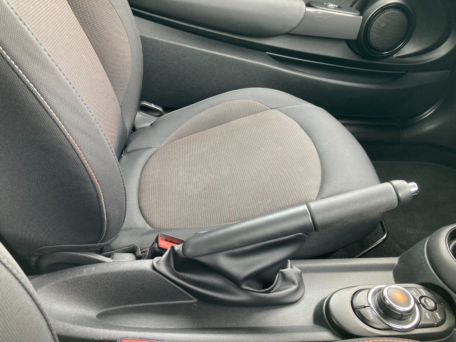 Used MINI Hatch 2019 for sale - 76276631: Photo 30