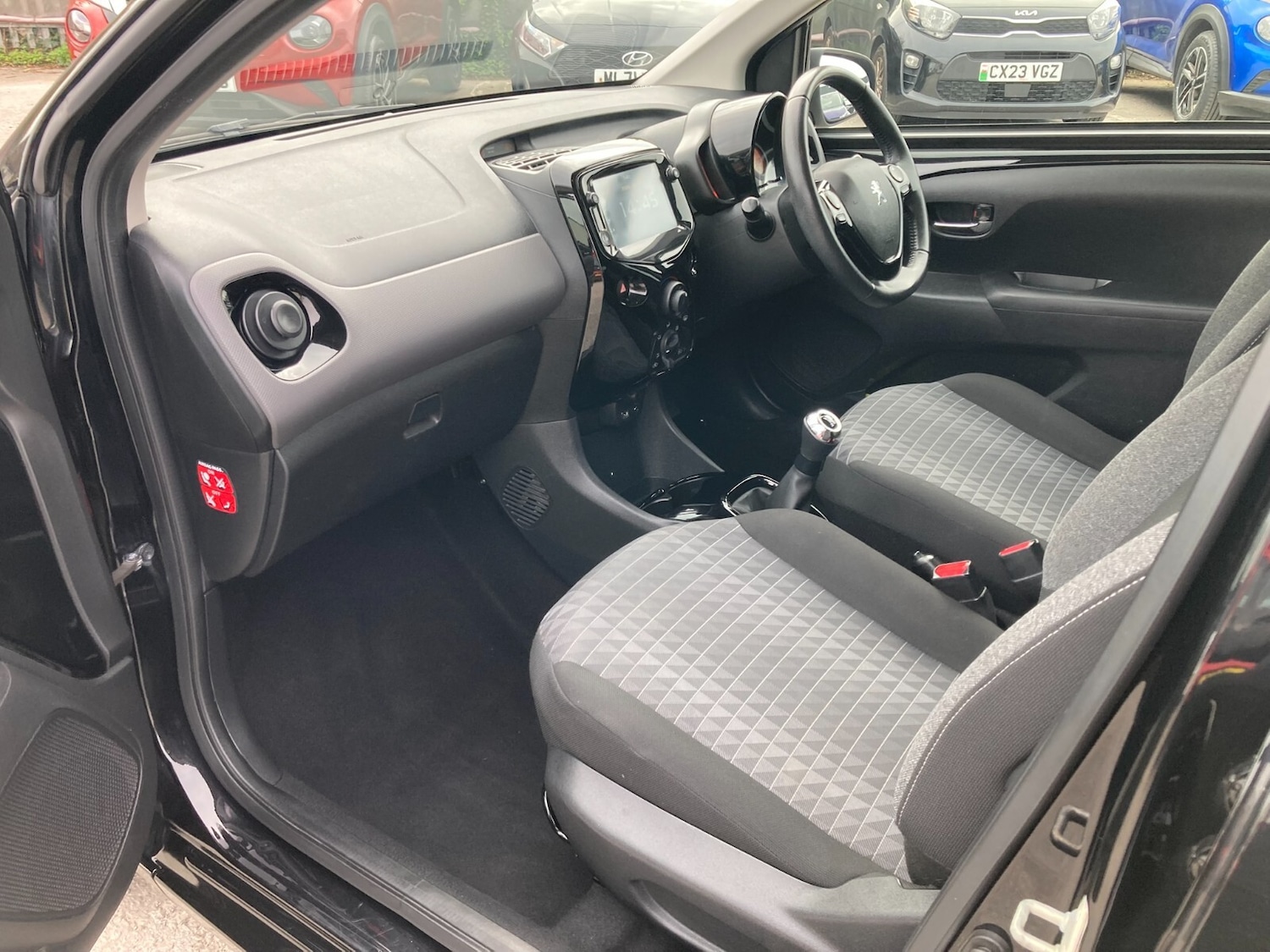 Used Peugeot 108 2021 for sale - 76276651: Photo 12