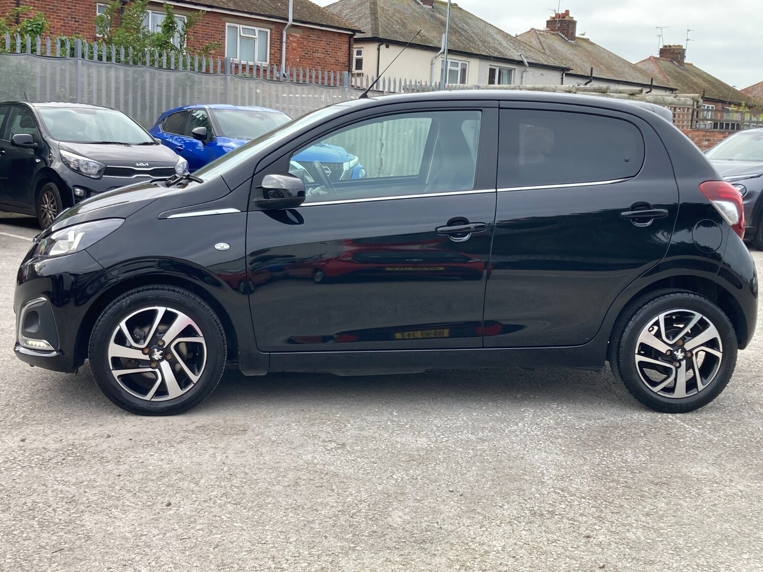Used Peugeot 108 2021 for sale - 76276651: Photo 8
