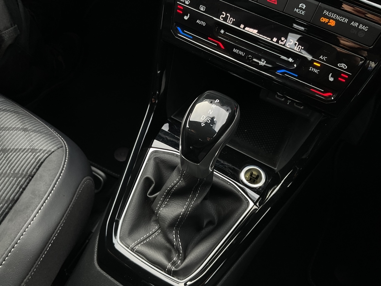 Used Volkswagen T-Cross 2024 for sale - 77581369: Photo 34