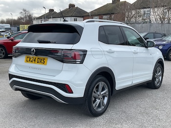 Used Volkswagen T-Cross 2024 for sale - 77581369: Photo