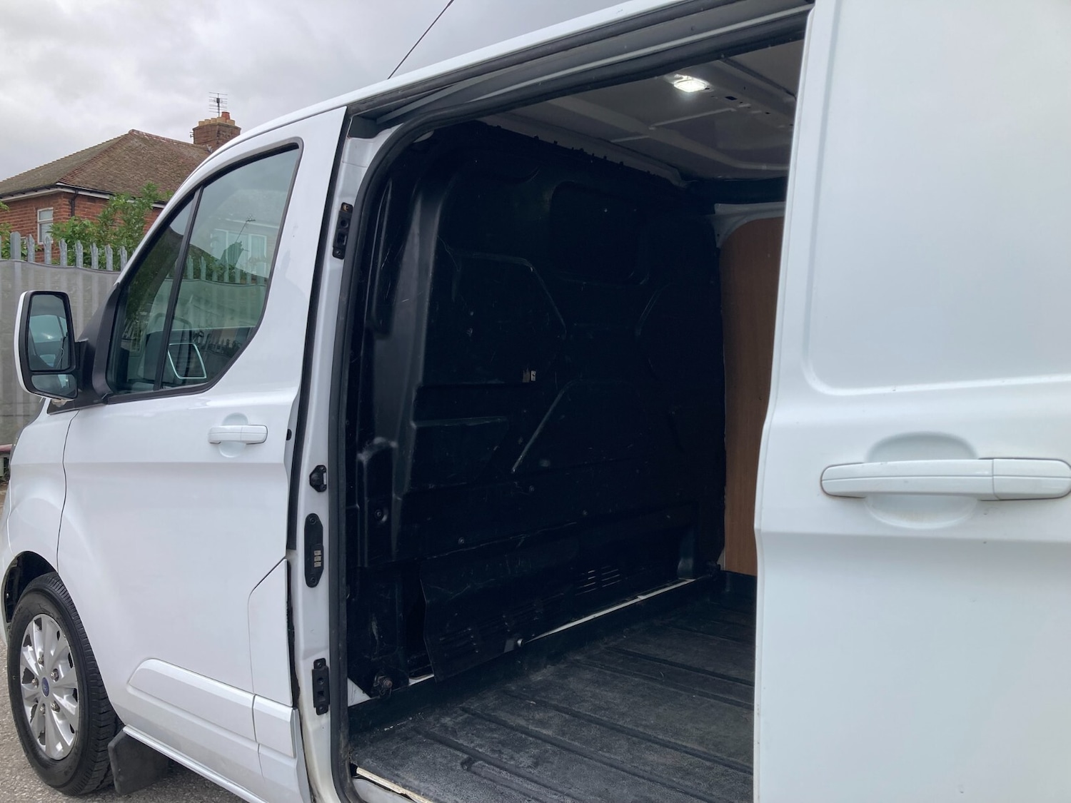 Used Ford Transit Custom 2021 for sale - 76276840: Photo 15