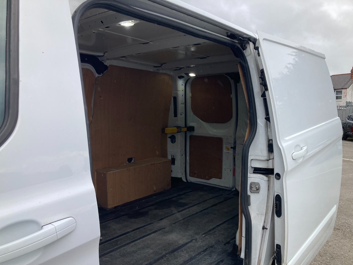 Used Ford Transit Custom 2021 for sale - 76276840: Photo 16