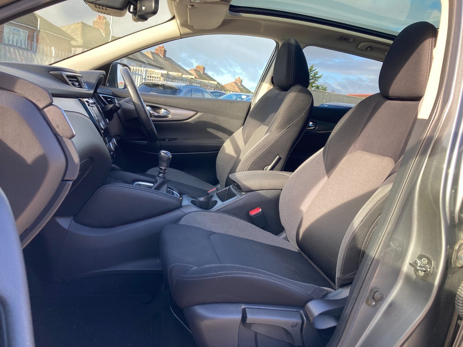 Used Nissan Qashqai 2017 for sale - 76393637: Photo 13