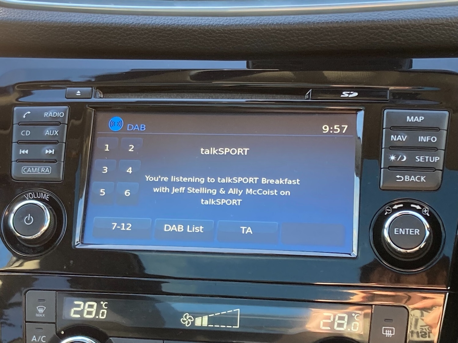 Used Nissan Qashqai 2017 for sale - 76393637: Photo 24