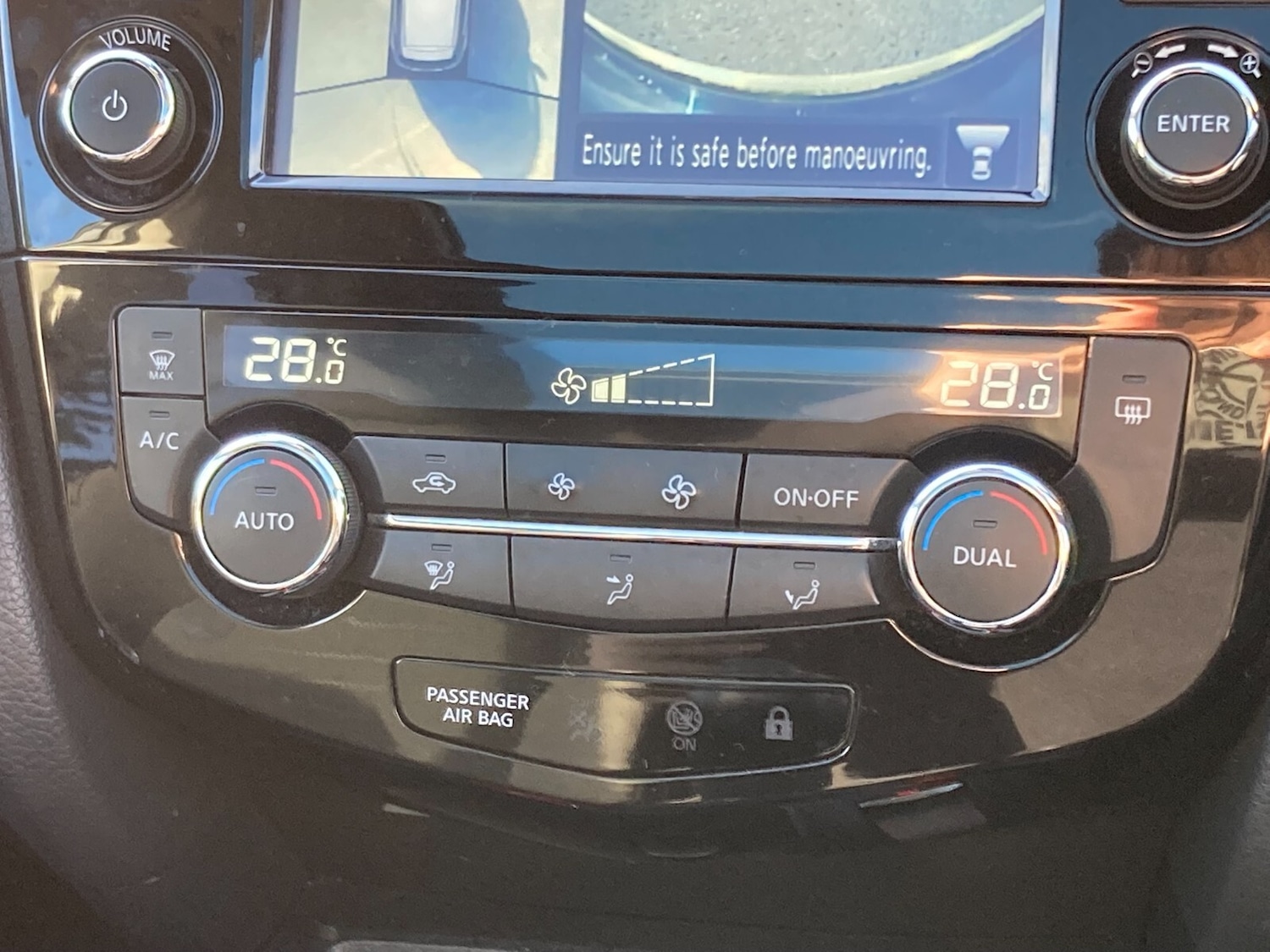 Used Nissan Qashqai 2017 for sale - 76393637: Photo 29