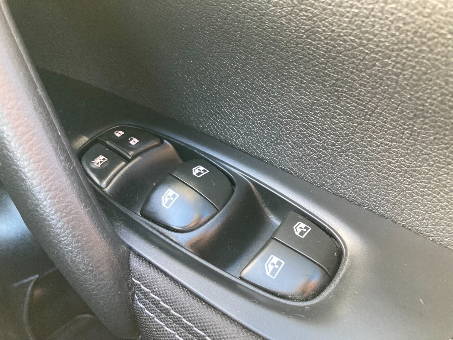 Used Nissan Qashqai 2017 for sale - 76393637: Photo 34