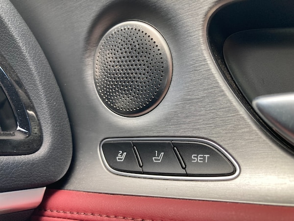 Used Kia Stinger 2018 for sale - 76276254: Photo 31