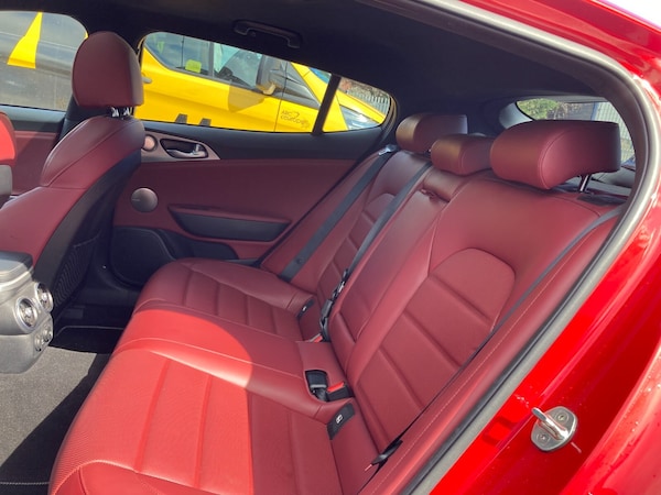 Used Kia Stinger 2018 for sale - 76276254: Photo 37