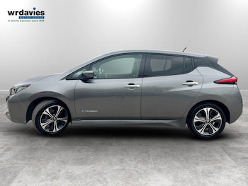Used Nissan Leaf 2020 for sale - 79249005: Photo