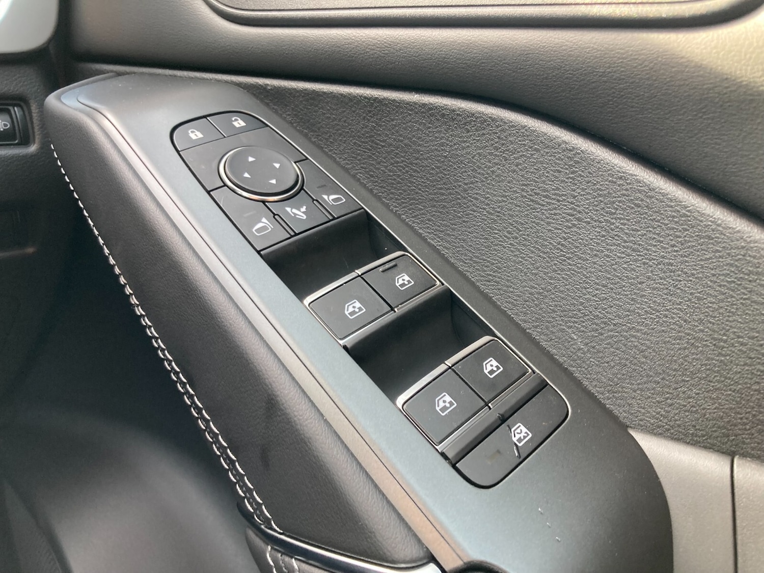 Used Nissan Qashqai for sale - 76622216: Photo 36