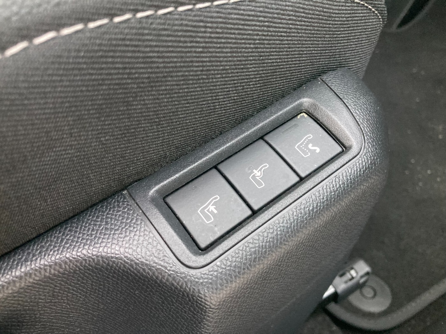 Used Vauxhall Corsa 2023 for sale - 76404833: Photo 3