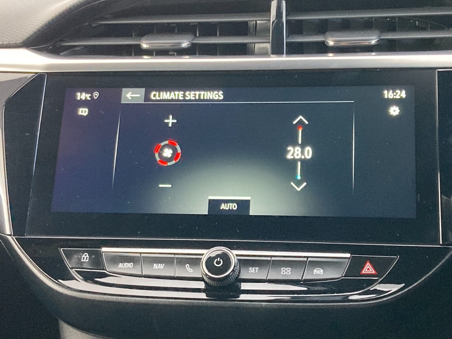 Used Vauxhall Corsa 2023 for sale - 76404833: Photo 32