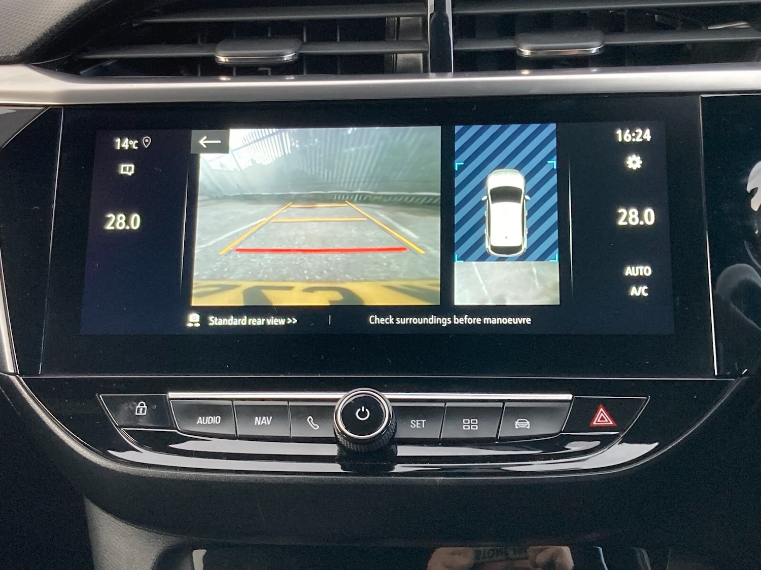 Used Vauxhall Corsa 2023 for sale - 76404833: Photo 40