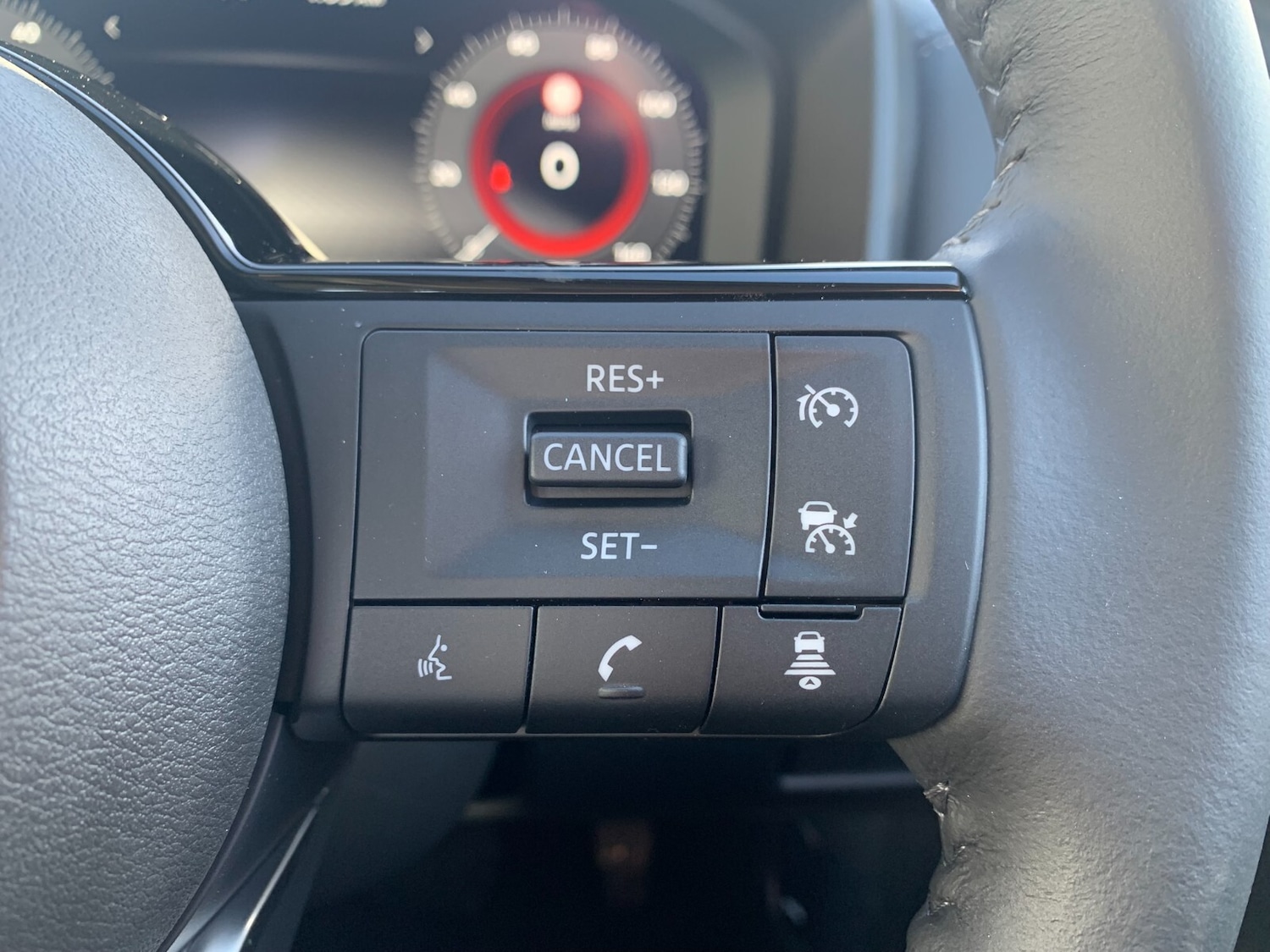 Used Nissan X-Trail 2025 for sale - 77281150: Photo 24