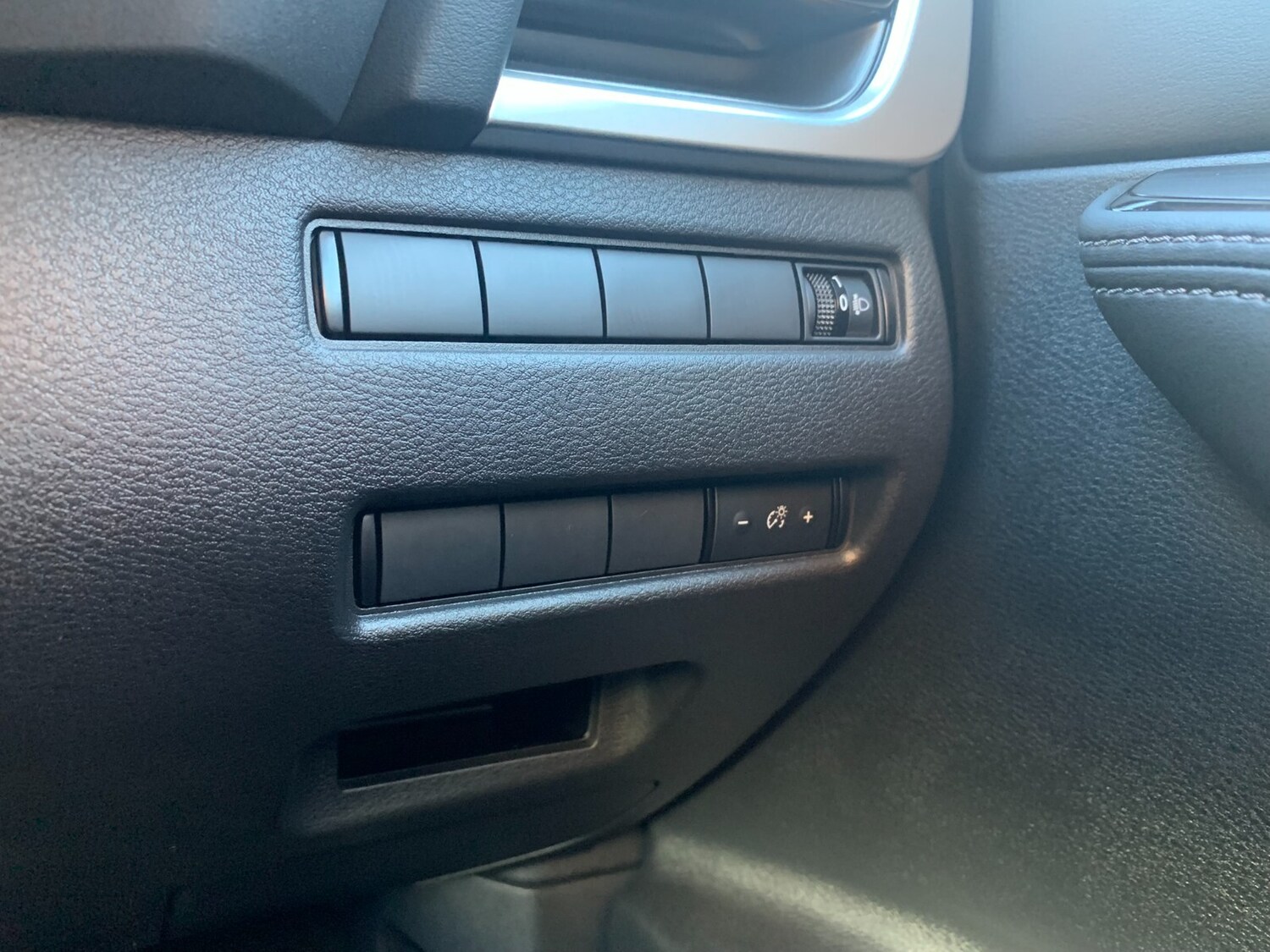 Used Nissan X-Trail 2025 for sale - 77281150: Photo 38