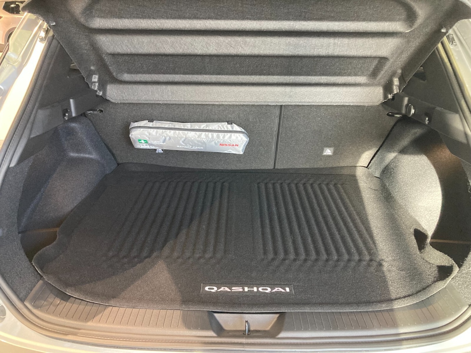 Used Nissan Qashqai for sale - 76622211: Photo 11