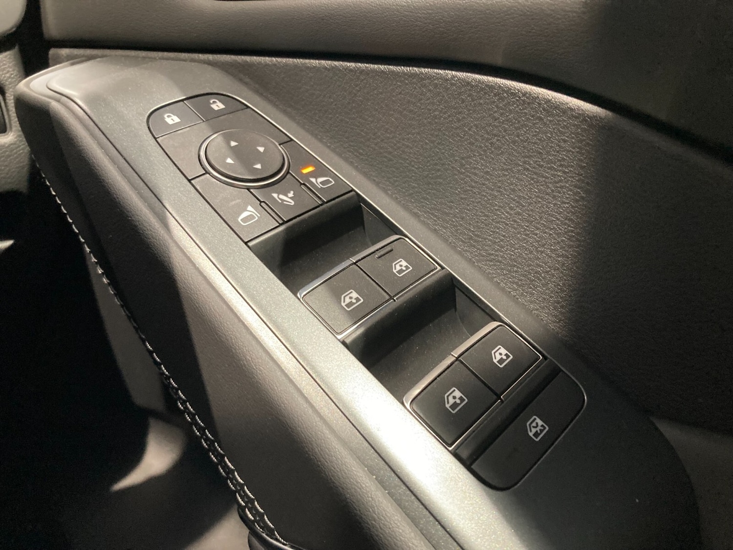 Used Nissan Qashqai for sale - 76622211: Photo 33