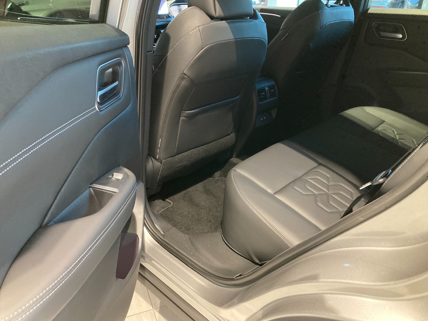 Used Nissan Qashqai for sale - 76622211: Photo 9