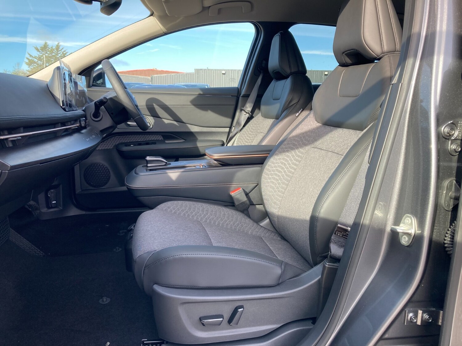 Used Nissan ARIYA for sale - 76622217: Photo 11