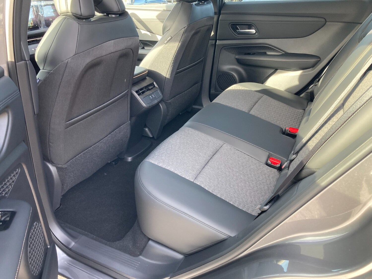 Used Nissan ARIYA for sale - 76622217: Photo 12