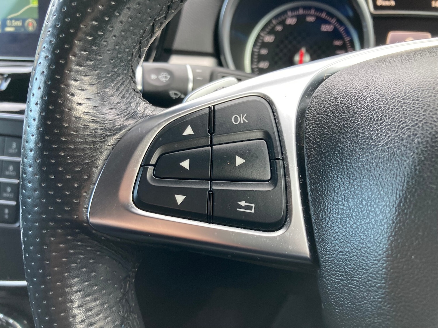 Used Mercedes-Benz GLE 2016 for sale - 76514938: Photo 20