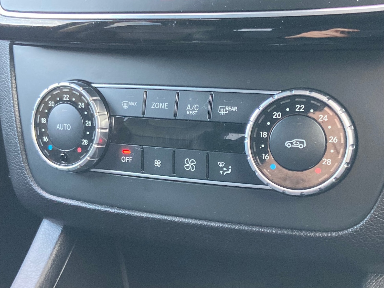 Used Mercedes-Benz GLE 2016 for sale - 76514938: Photo 32