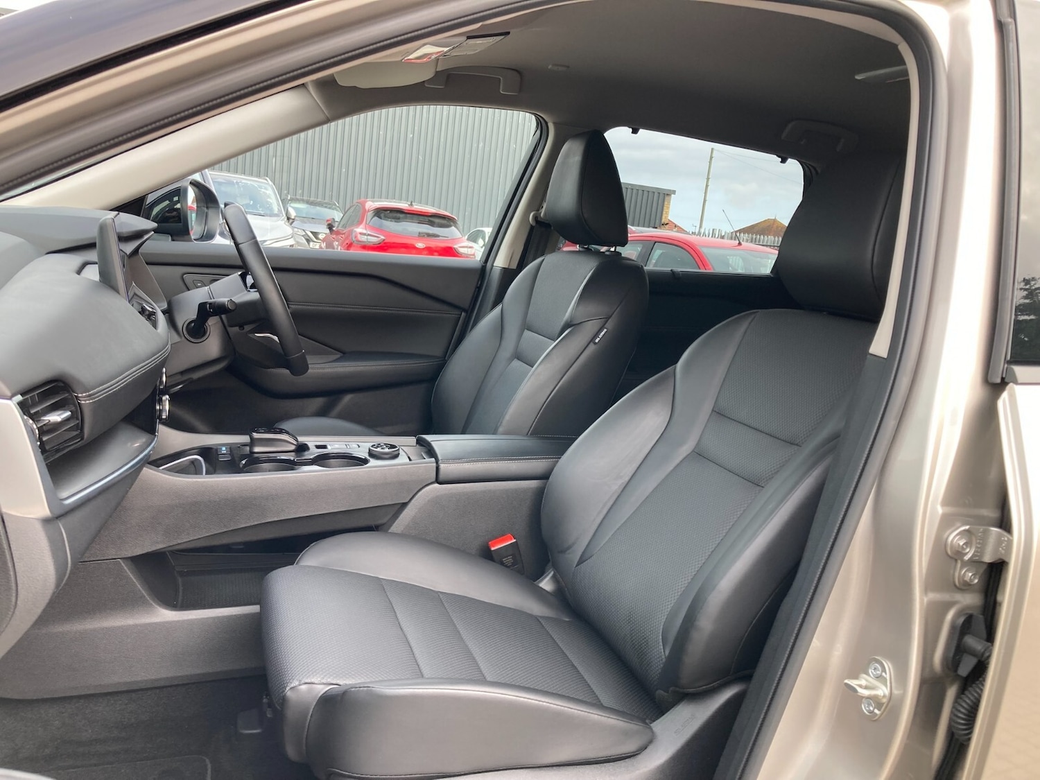 Used Nissan X-Trail 2024 for sale - 76276411: Photo 13