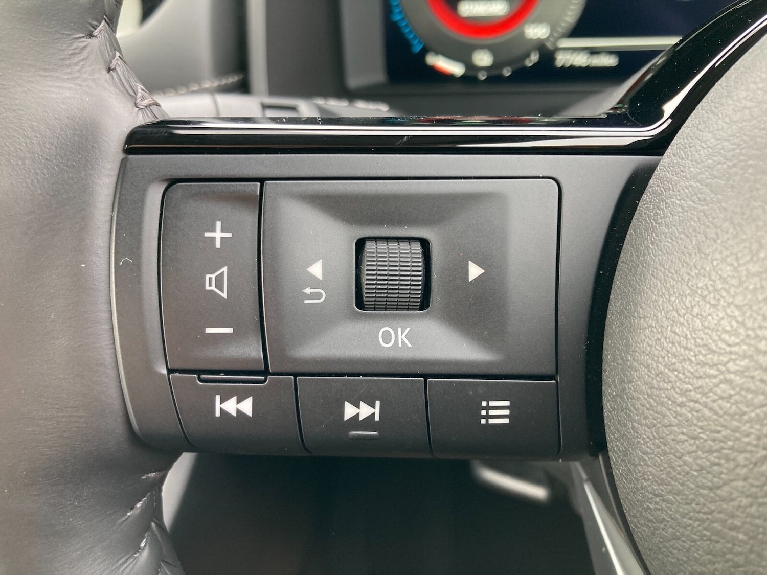 Used Nissan X-Trail 2024 for sale - 76276411: Photo 24