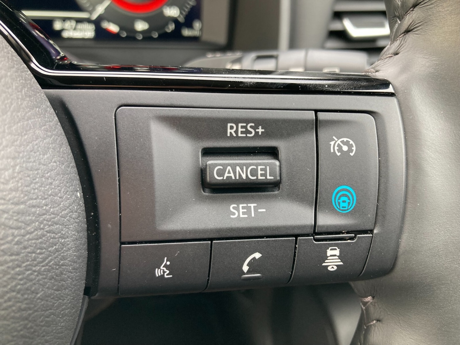 Used Nissan X-Trail 2024 for sale - 77717927: Photo 25