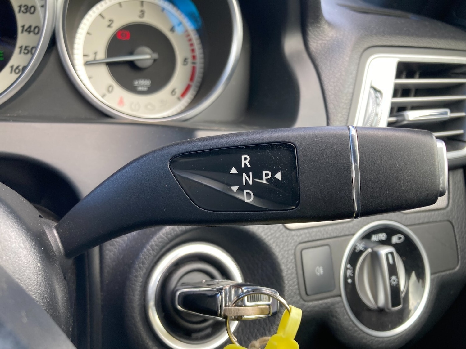 Used Mercedes-Benz E Class 2016 for sale - 76276336: Photo 22