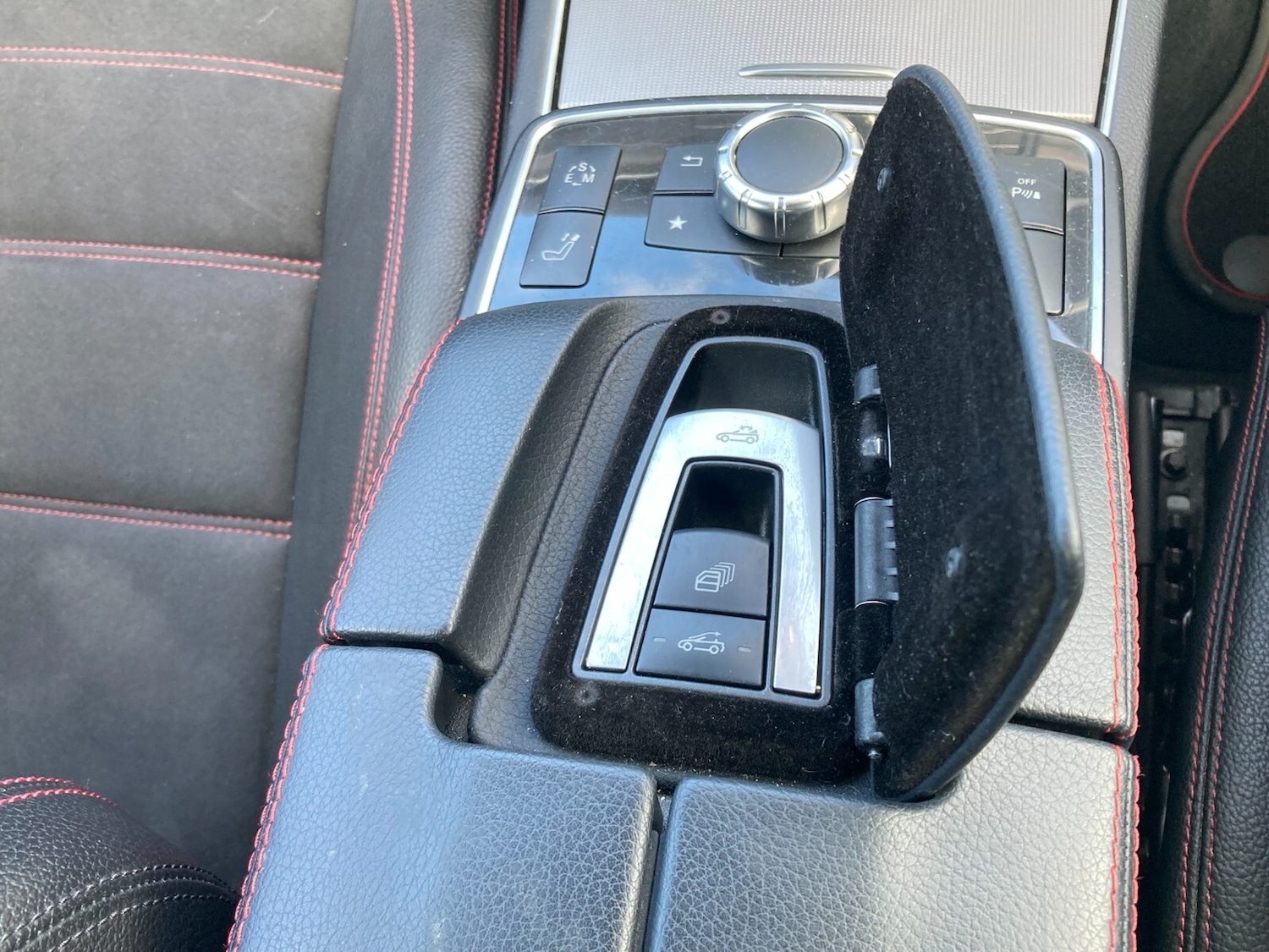 Used Mercedes-Benz E Class 2016 for sale - 76276336: Photo 33