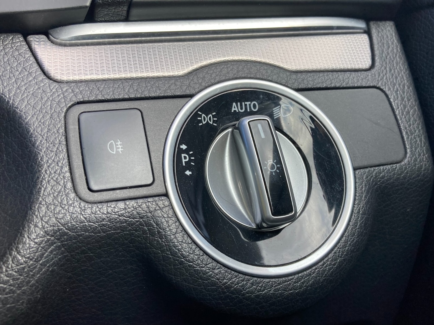 Used Mercedes-Benz E Class 2016 for sale - 76276336: Photo 35