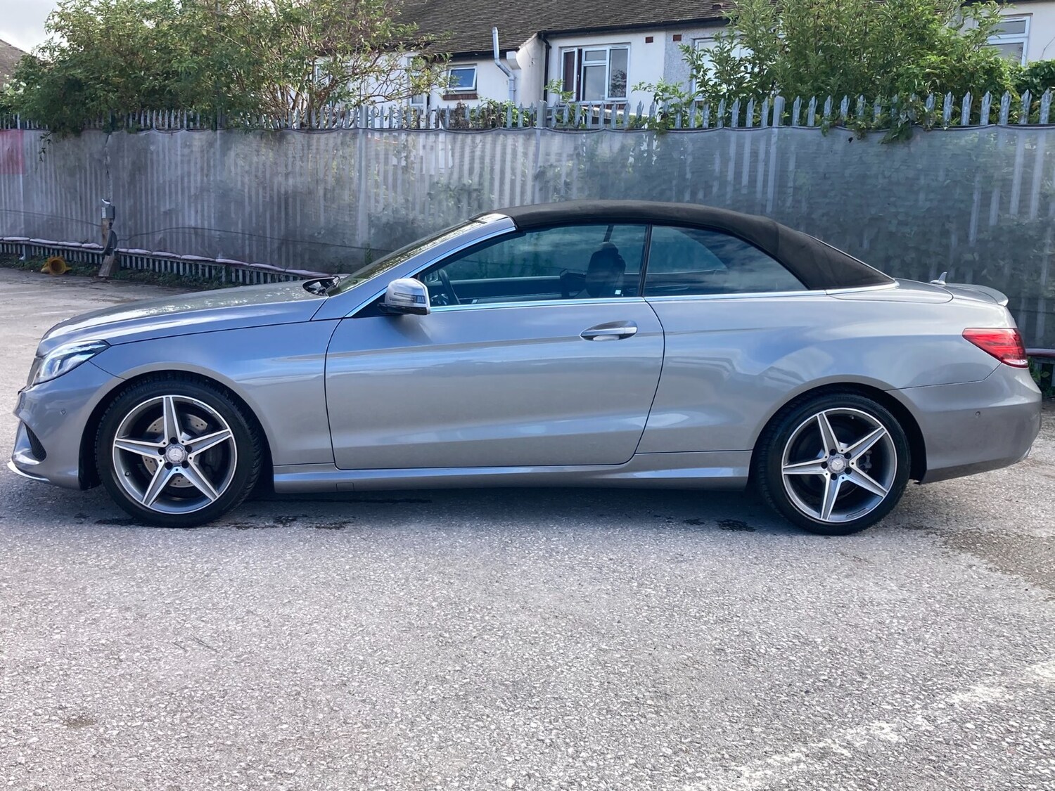 Used Mercedes-Benz E Class 2016 for sale - 76276336: Photo 8