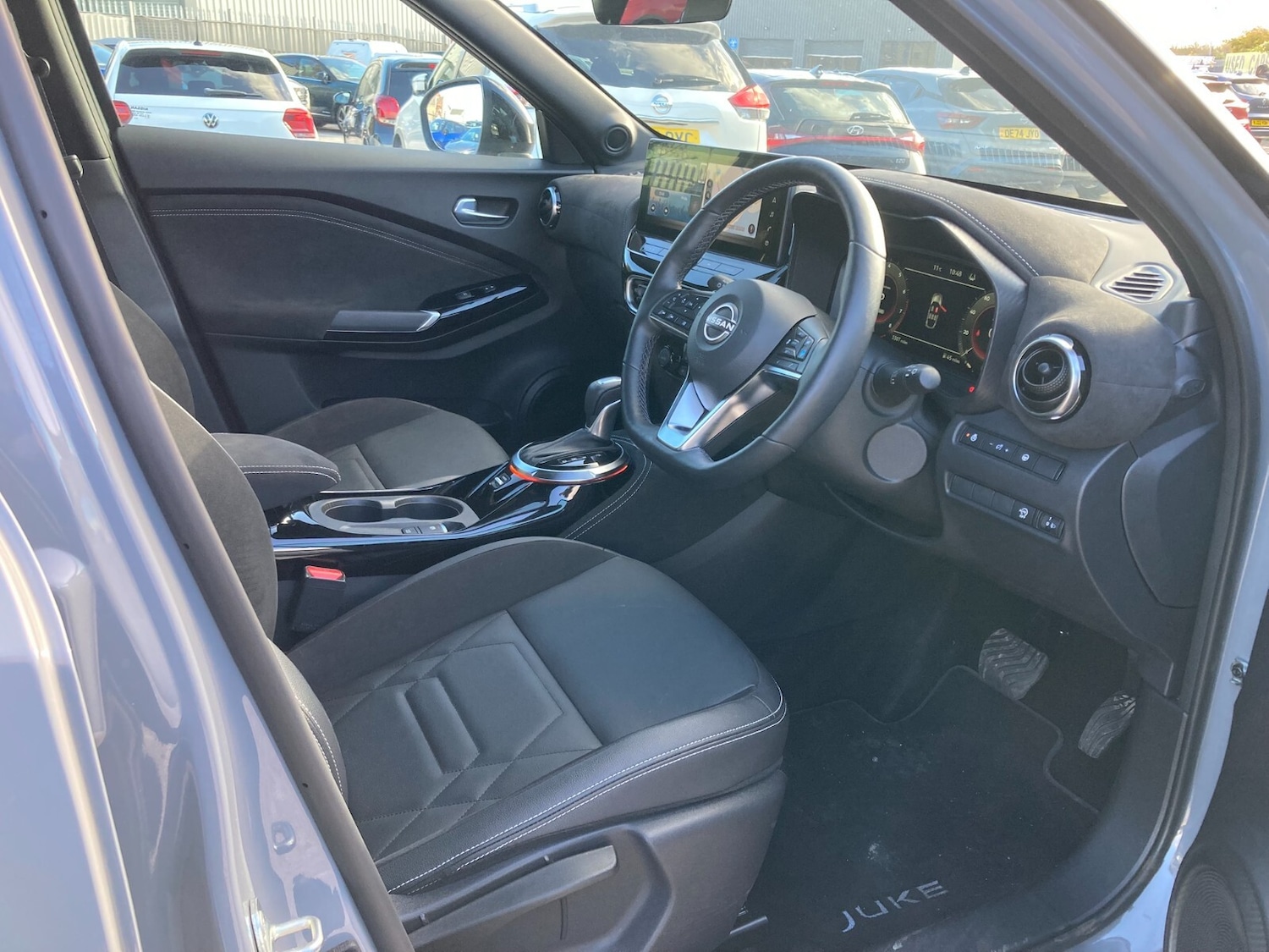 Used Nissan Juke 2024 for sale - 76400679: Photo 11