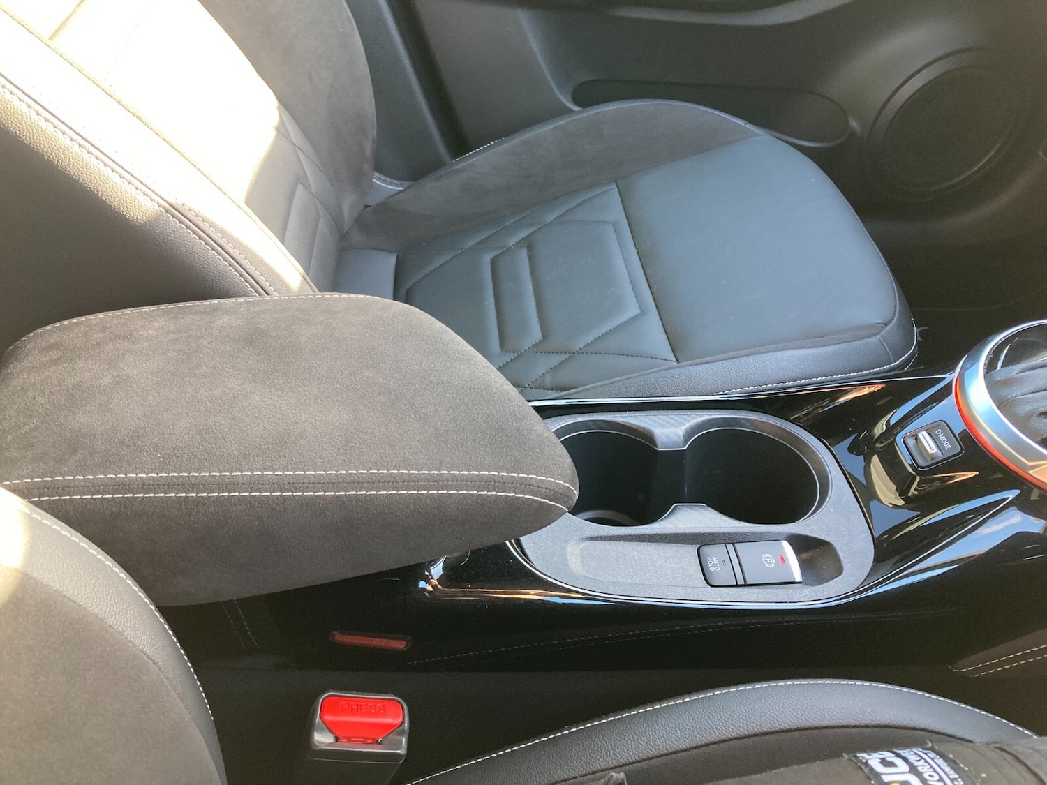 Used Nissan Juke 2024 for sale - 76400679: Photo 37