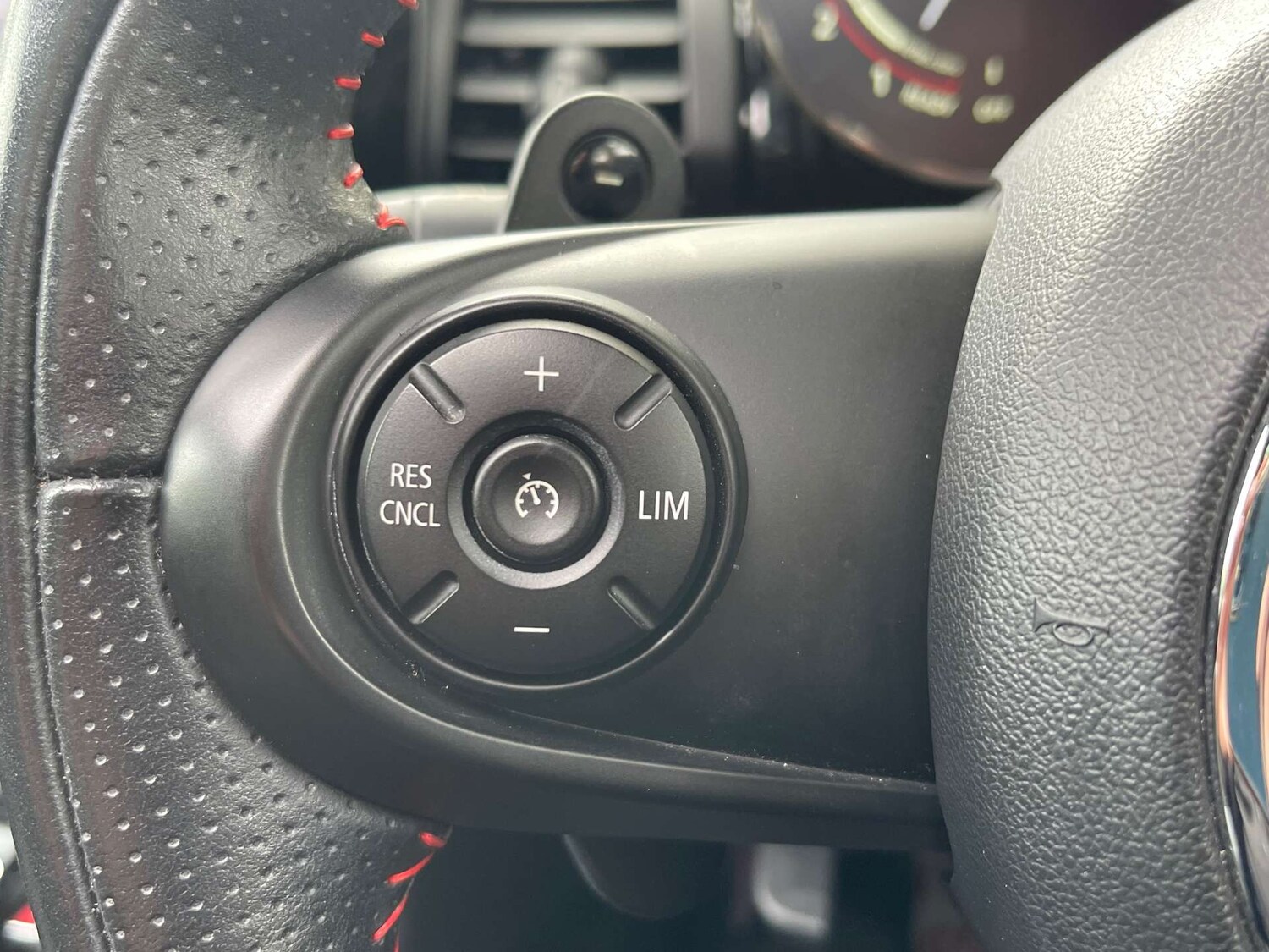 Used MINI Hatch 2020 for sale - 78198760: Photo 33