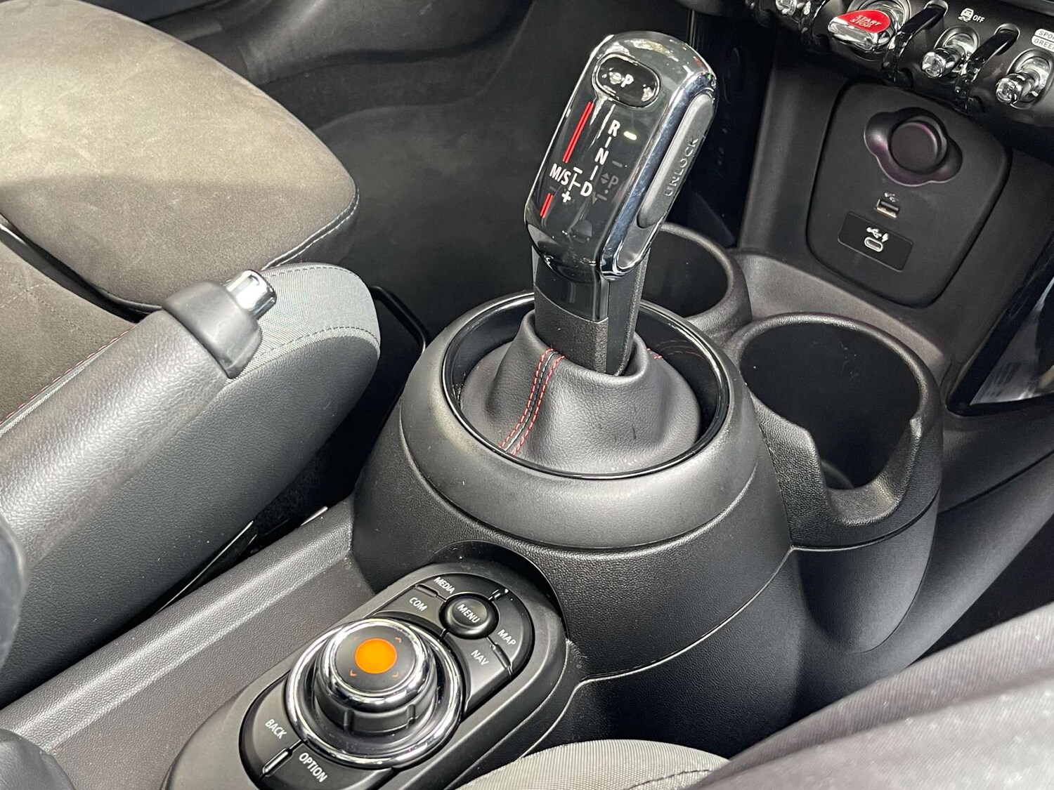 Used MINI Hatch 2020 for sale - 78198760: Photo 42