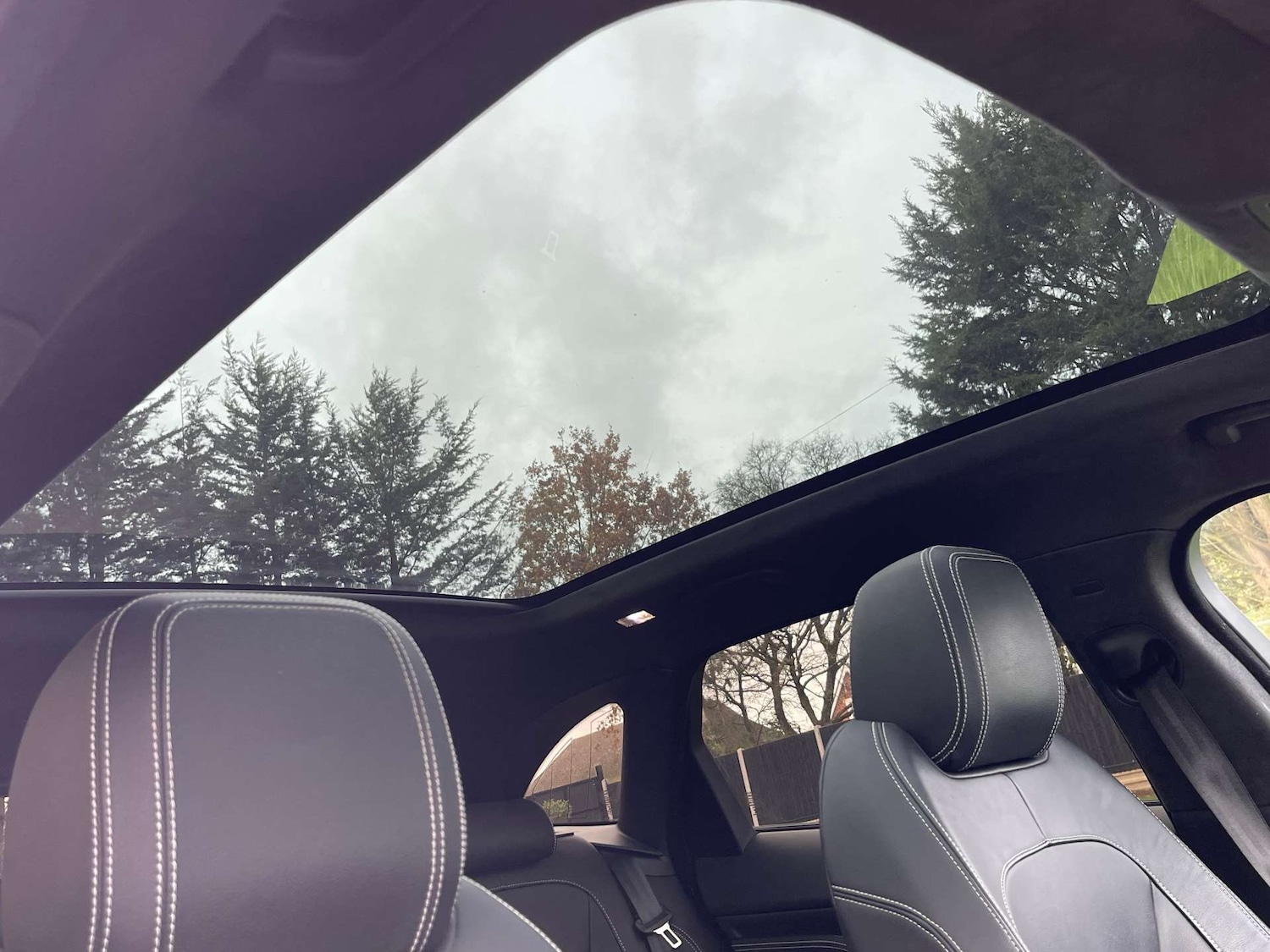 Used Jaguar F-Pace 2020 for sale - 76859424: Photo 11