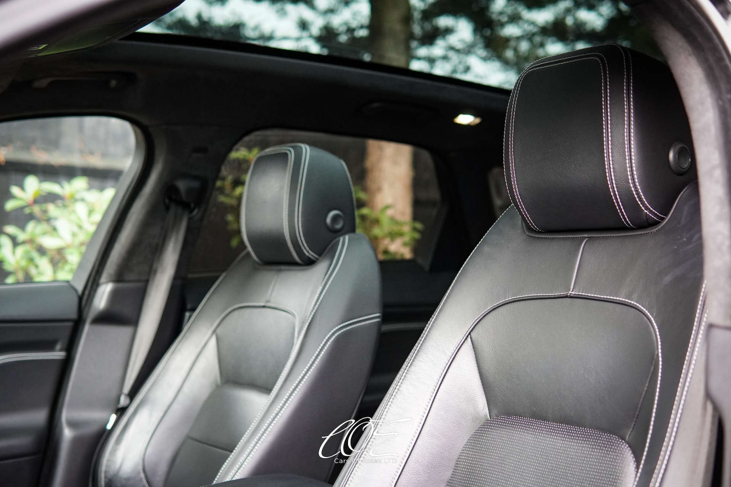 Used Jaguar F-Pace 2020 for sale - 76859424: Photo 3