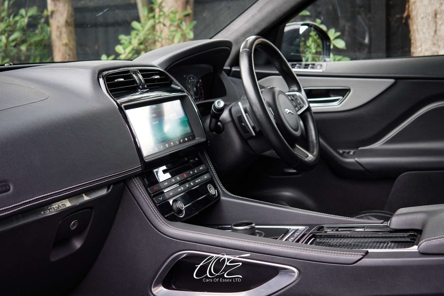 Used Jaguar F-Pace 2020 for sale - 76859424: Photo 37