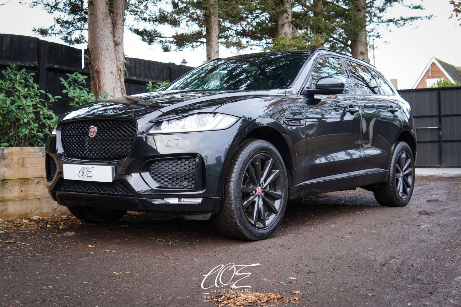 Used Jaguar F-Pace 2020 for sale - 76859424: Photo 4