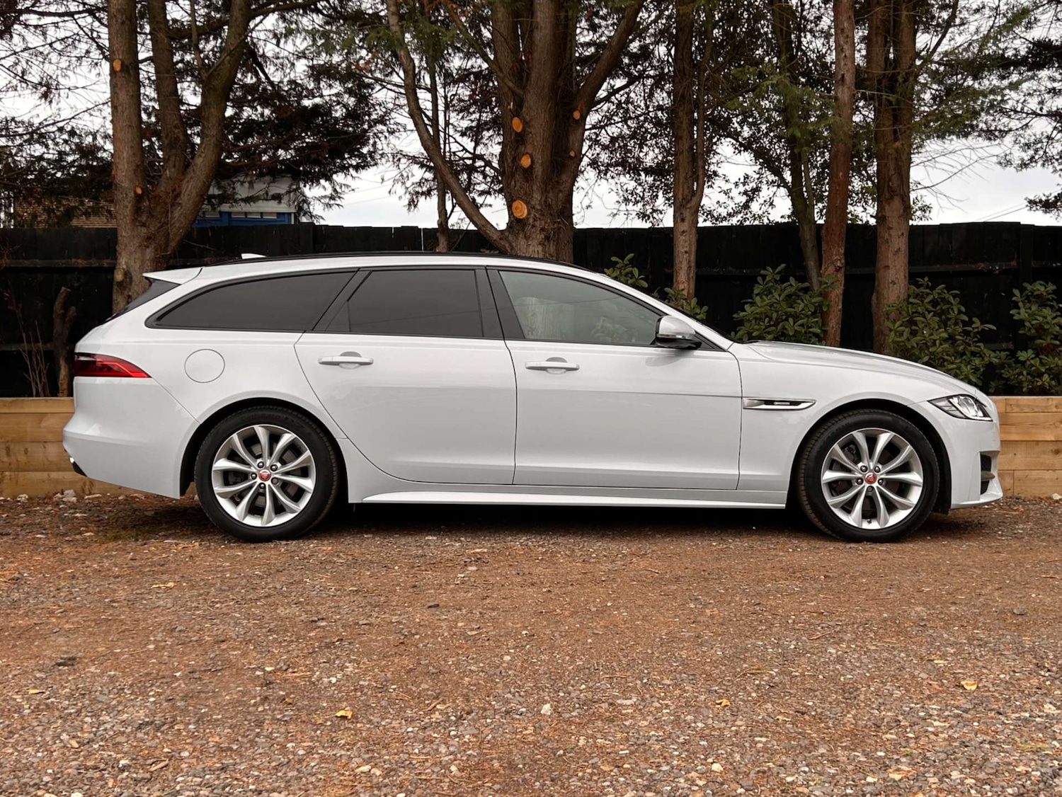Used Jaguar XF 2020 for sale - 76132413: Photo 7