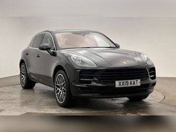 Used Porsche Macan 2019 for sale - 79564229: Photo