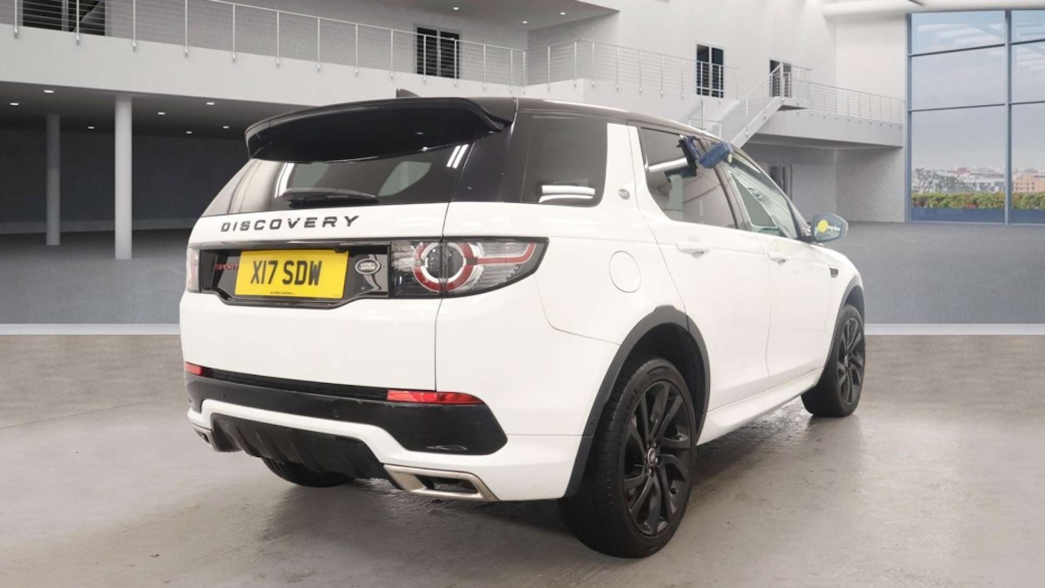 Used Land Rover Discovery Sport 2019 for sale - 76509344: Photo 4