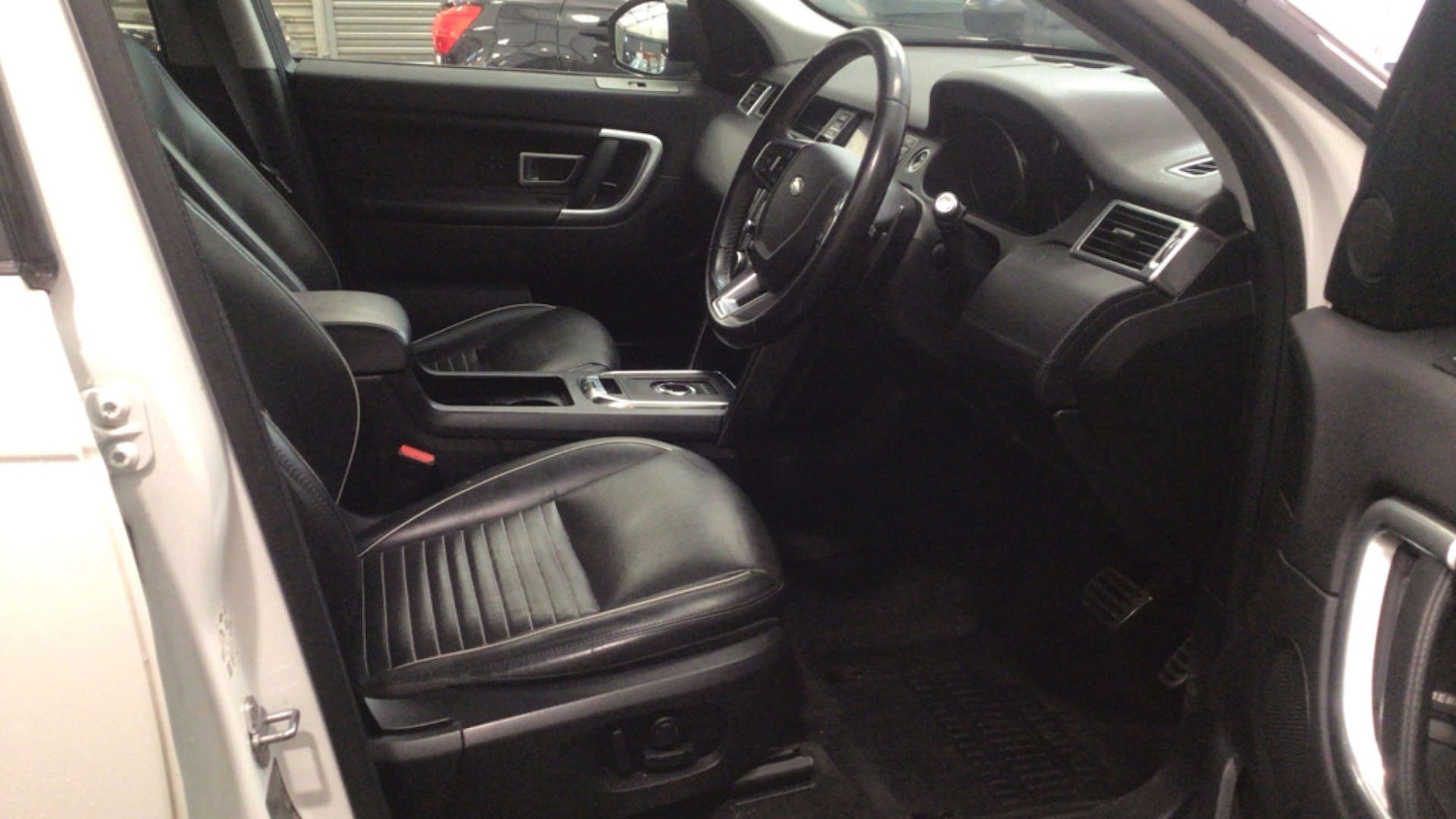 Used Land Rover Discovery Sport 2019 for sale - 76509344: Photo 9