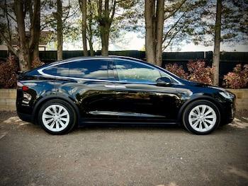 Used Tesla Model X 2020 for sale - 78317438: Photo