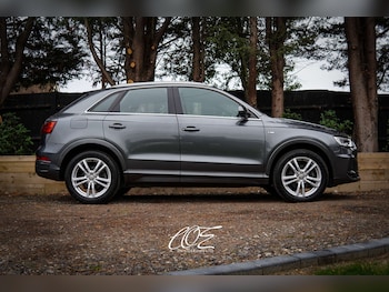 Used Audi Q3 2017 for sale - 75984053: Photo 4